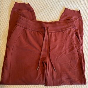 lululemon Scuba Joggers